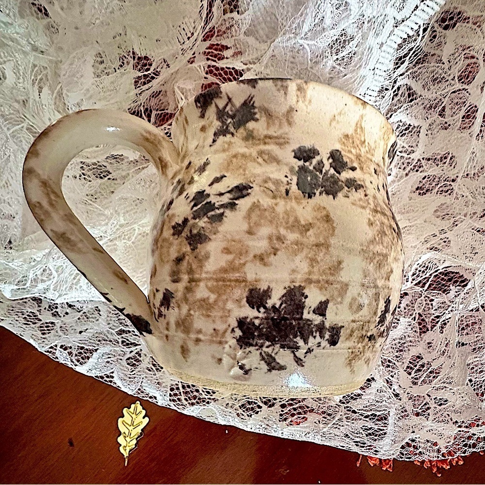 Stoneware Spotted/Speckled Earth Tone Hand Thrown Pottery Mug With Maker Mark - Picture 7 of 12